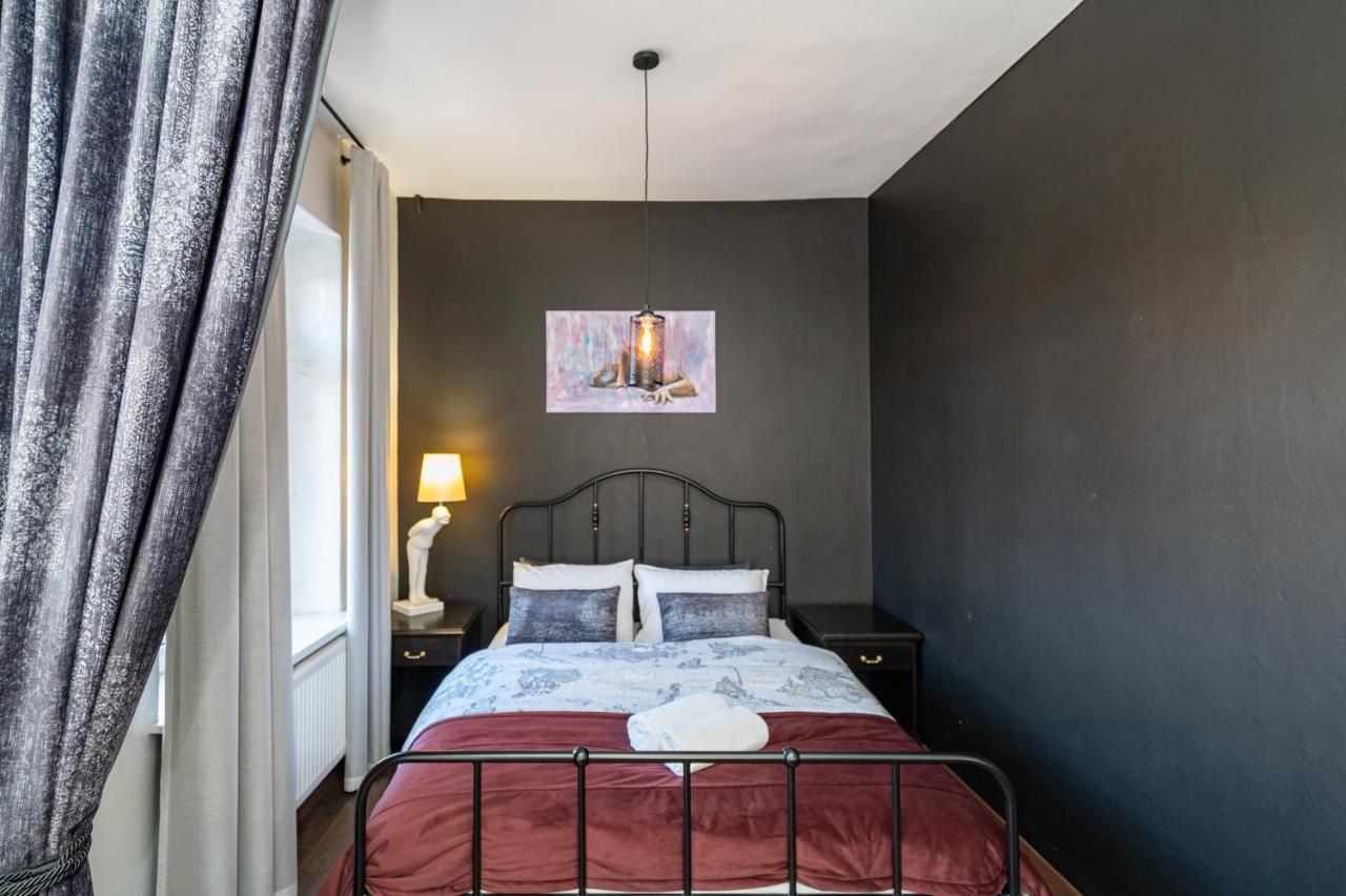 Retro Studio Old Town Apartment By Hostlovers Kaunas Exterior photo