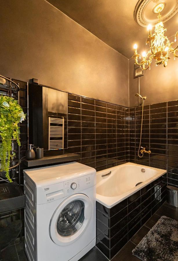 Retro Studio Old Town Apartment By Hostlovers Kaunas Exterior photo